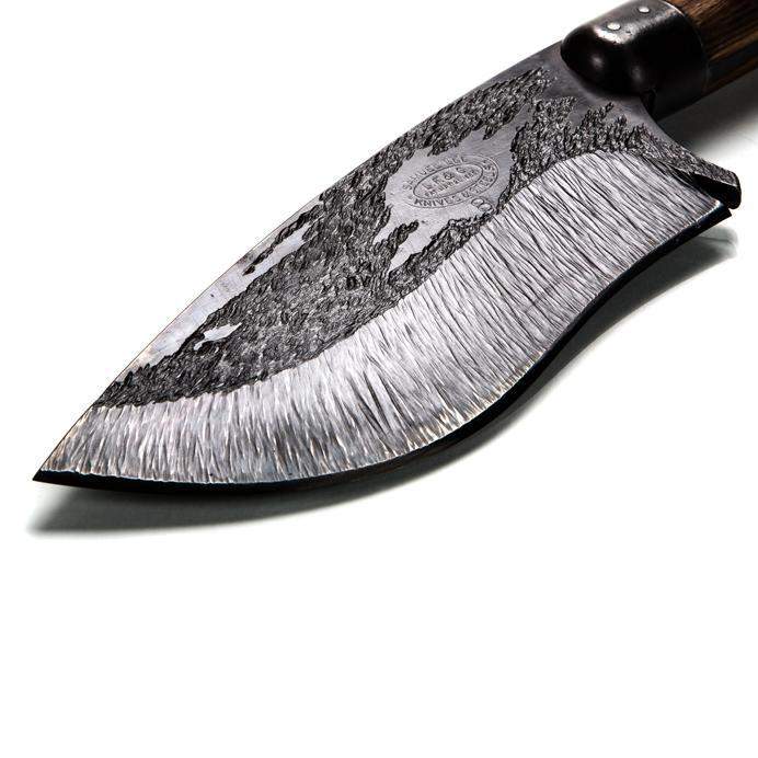 https://www.classicshaving.com/cdn/shop/products/dylan-farnham-customized-samuel-lee-lfc-cleaver-10.jpg?v=1520642835